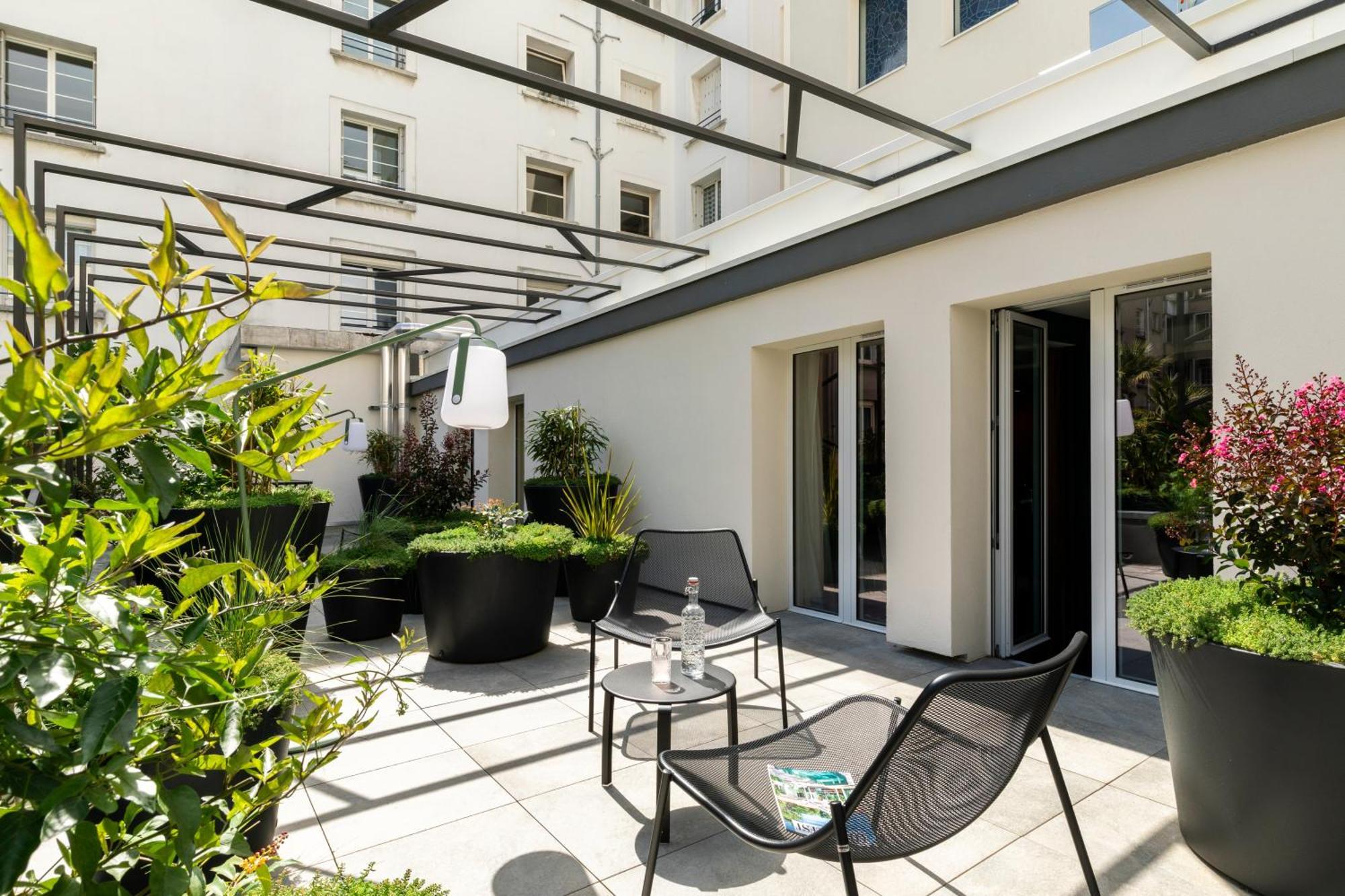 Le Continental Hotel 4*