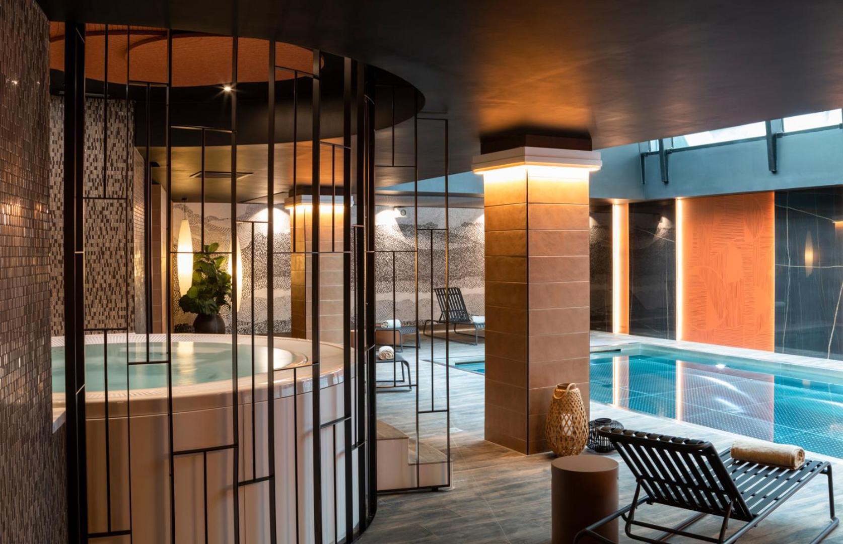 Le Continental Hotel 4*